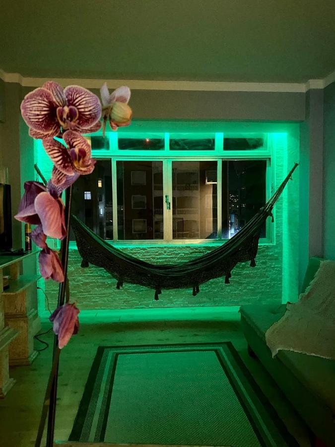 Apartamento Aconchegante Ao Lado Da Praia Сантос Экстерьер фото